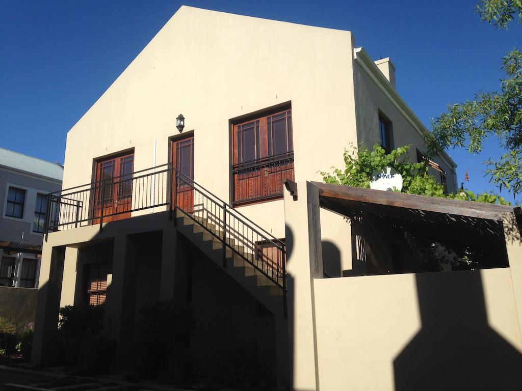 Fynbos Feniks Apartment Стелленбос Екстер'єр фото